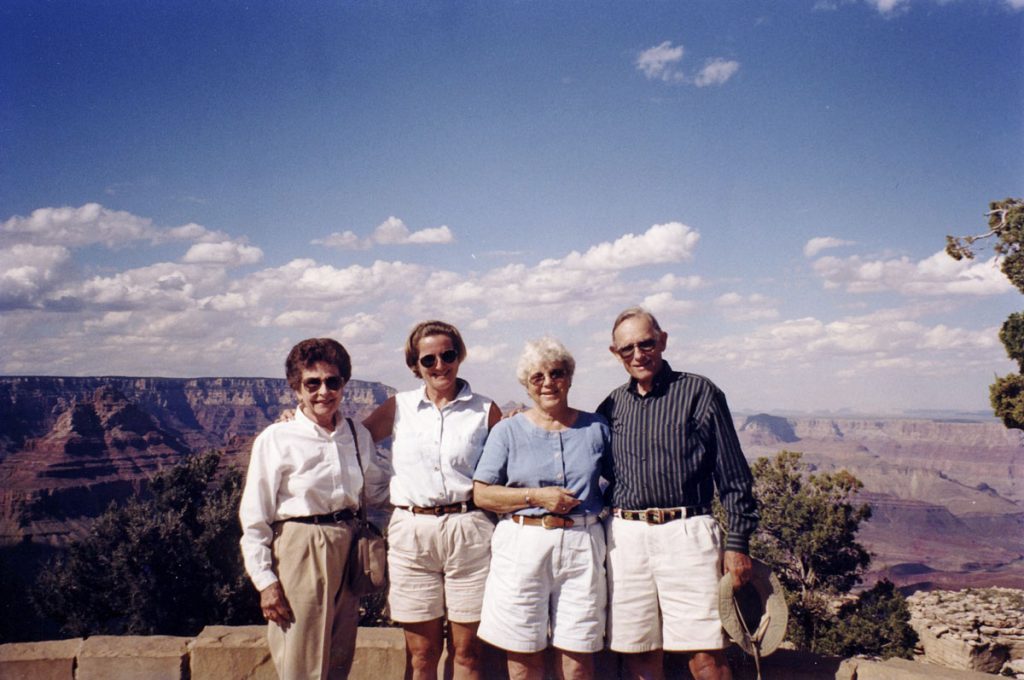 [Grand Canyon]