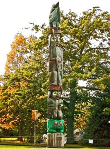 [totem pole]